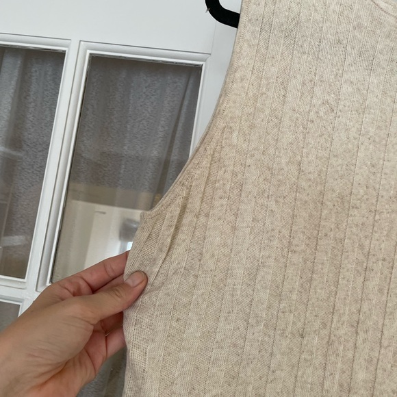 Dissh Ran Ribbed Knit Tank - Picture 4 of 10